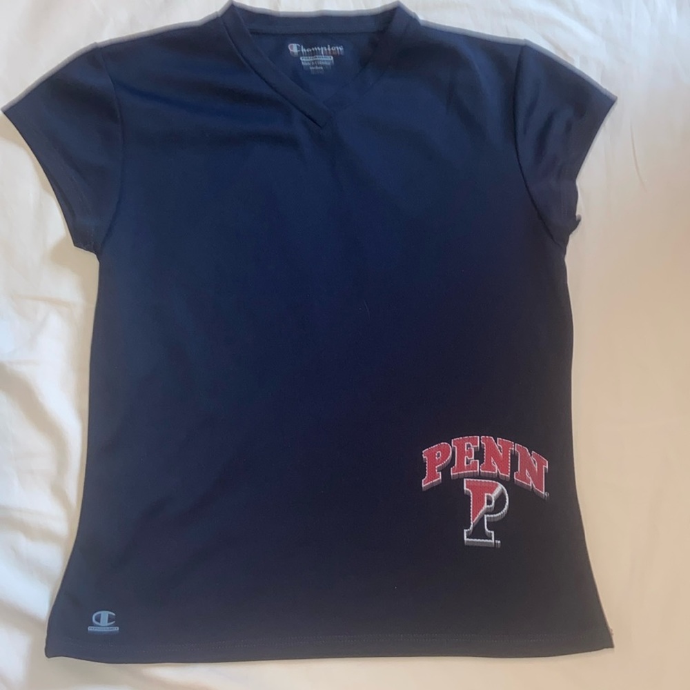 University of Pennsylvania Youth Champion Girls PerformanceSize Medium Shirt